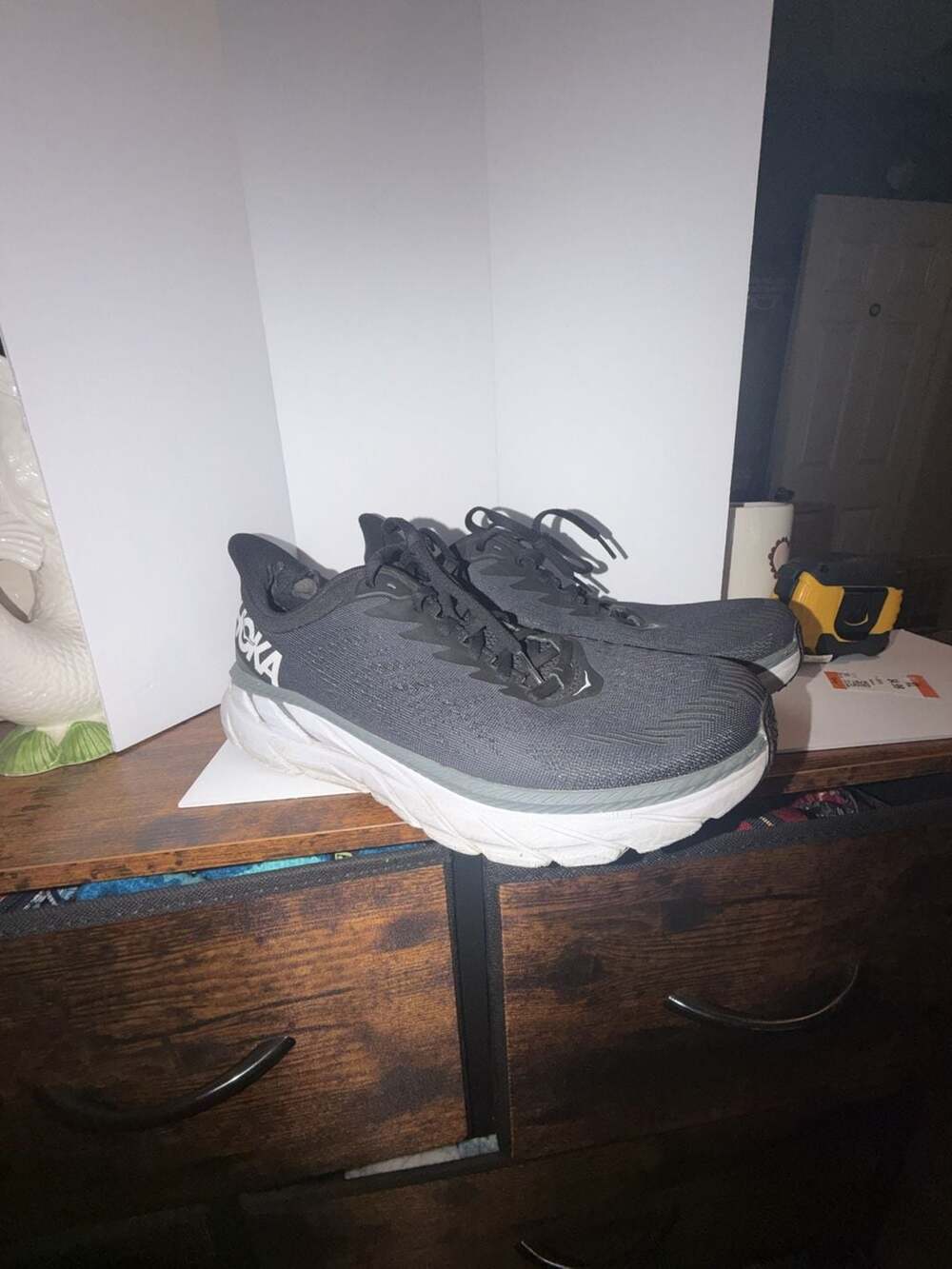 Hoka One One Clifton 7 Size 10.5 2E Black White Running Shoes